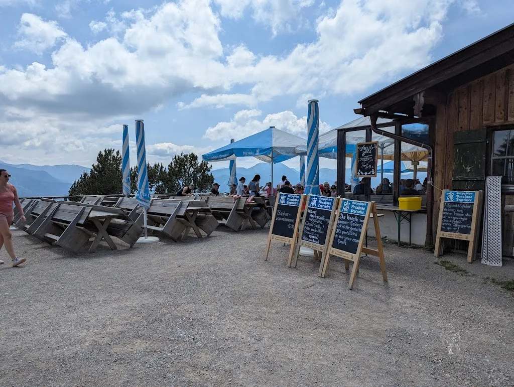 Jake DeFord_Berggasthof Neureuth_Tegernsee_review