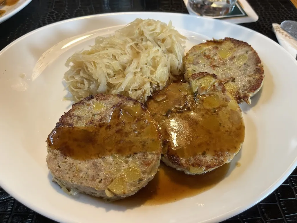 R R_Gaststätte Zum Jägerhof_Erfweiler_review