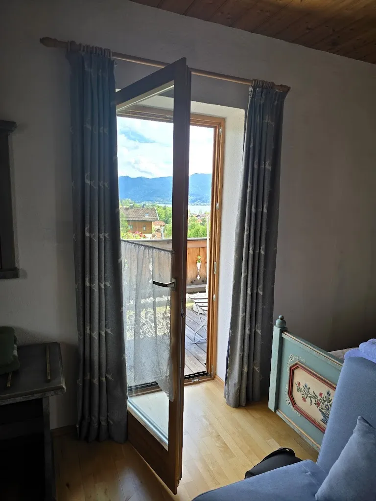 Pascal Gaggero_Am Gasteig_Tegernsee_review