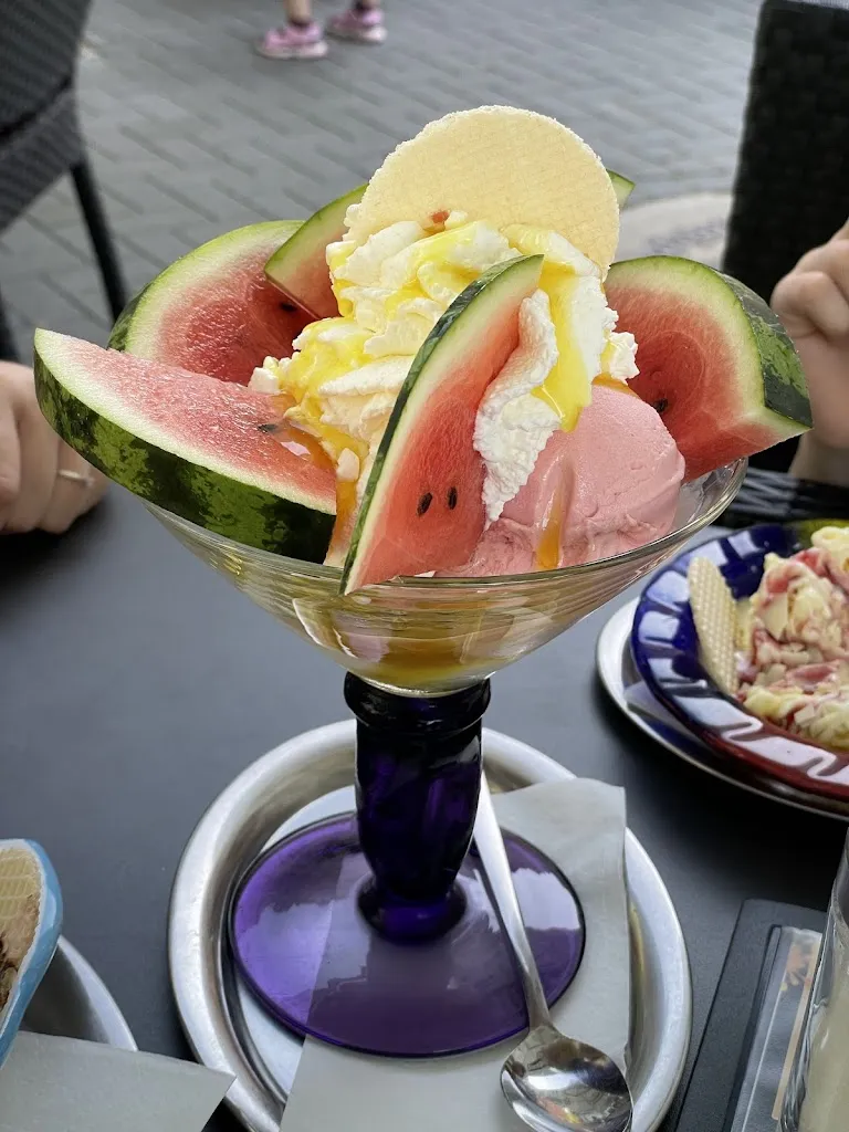 Restaurant & Eiscafé „ La Casa“_Eisenberg_slider_image_3