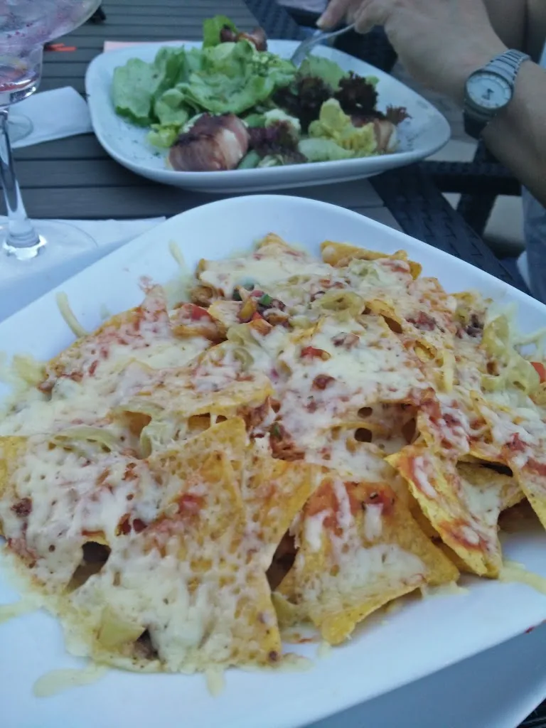 Menu_Cosmopolitan Bistro_(Pfalz)_image_9