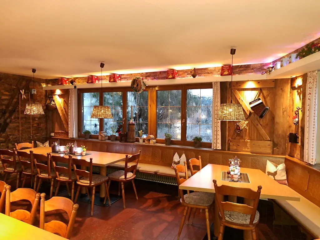 Dorfstüble Krone - Fortunato De Fine restaurant in Aspach