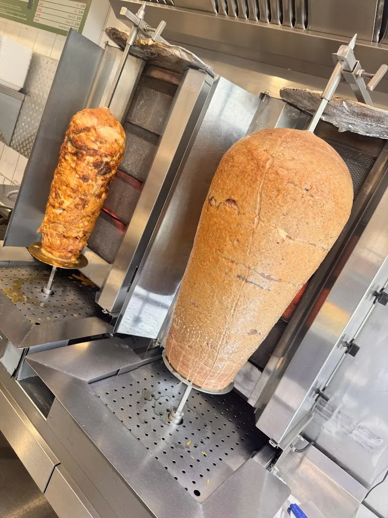 Yazdin Ali_Amed Kebab Haus_Eisenberg_review