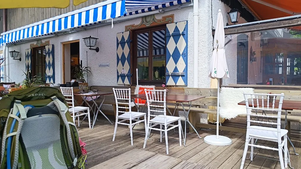 Eleanor D_Gasthaus Schießstätte_Tegernsee_avis