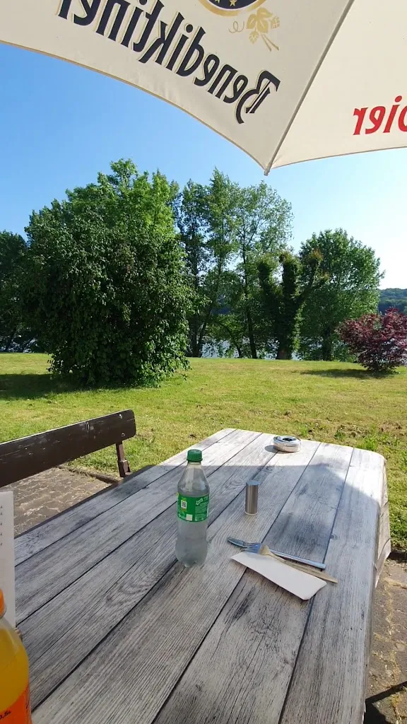 Imbiss Rheingarten_Erpel_slider_image_2