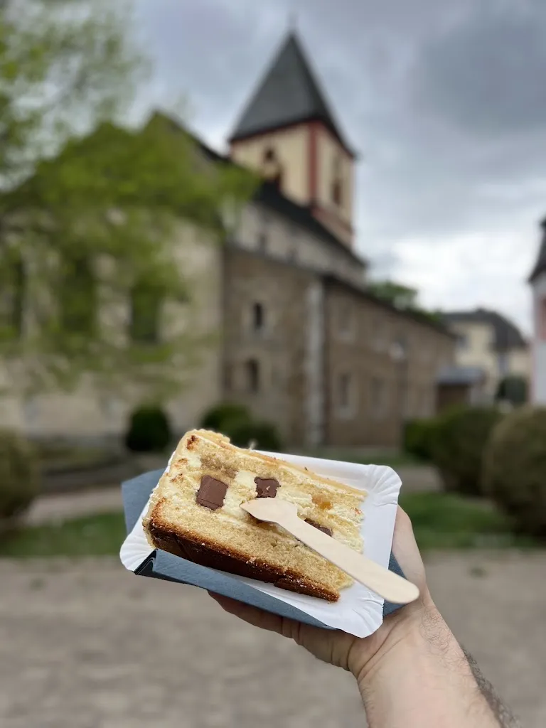 M S (MS)_Rathaus Café Thomas Hamacher_Erpel_review