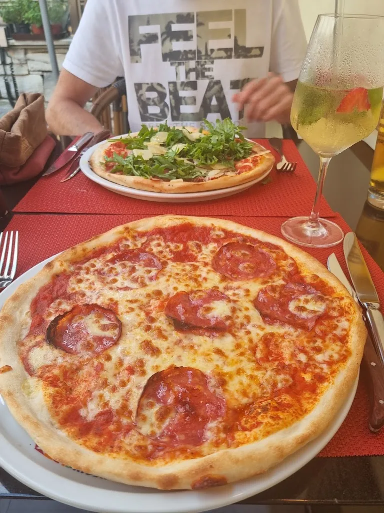 rosso enoteca italiana_Tegernsee_slider_image_3