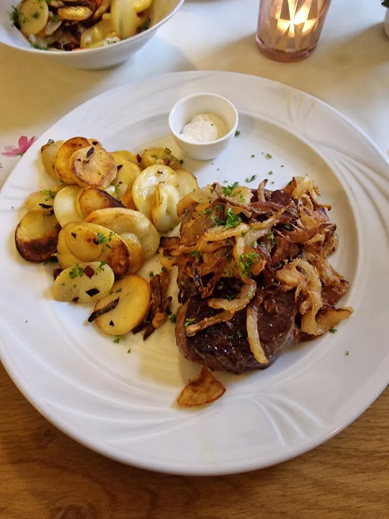 Kreuzmühle restaurant in Ems