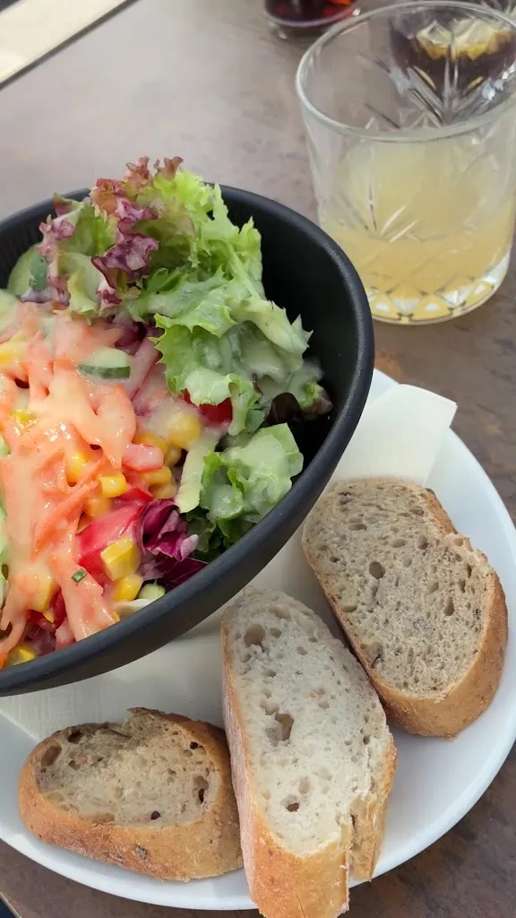 Glashütte Petersberg_Erfurt_slider_image_1