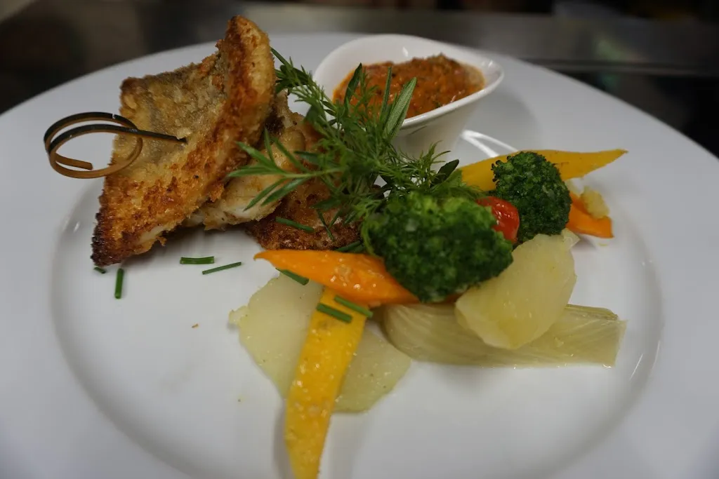 Bahnhof_Rosshäusern_slider_image_3