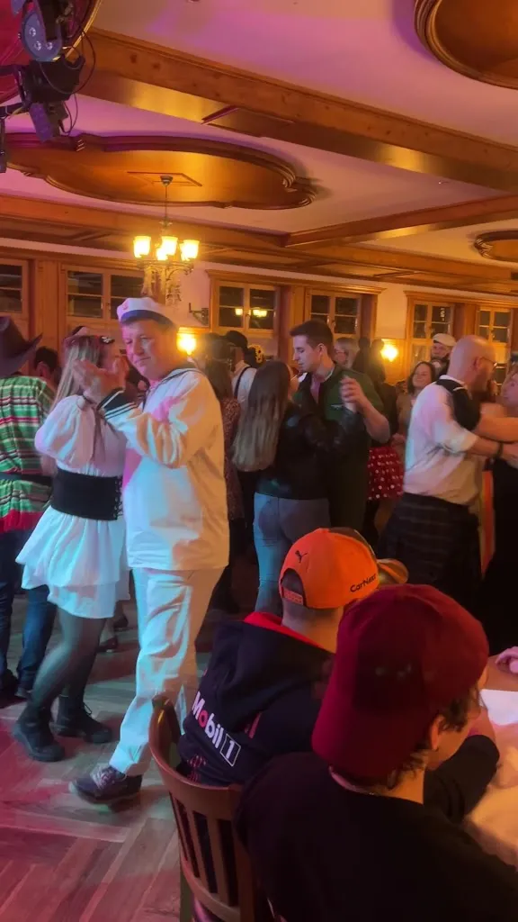 Gasthof zum Oberen Wirt_Gilching_slider_image_2