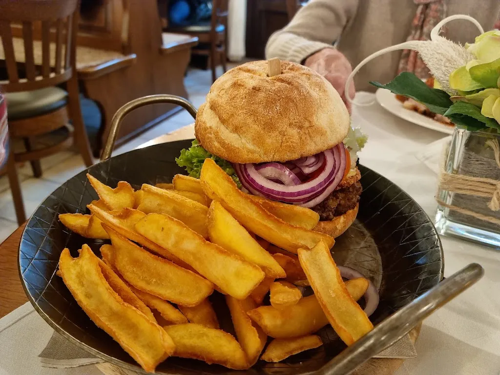 Gasthof zum Oberen Wirt_Gilching_slider_image_3