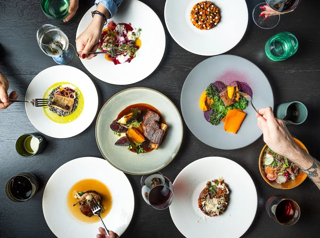 Restaurant Gartenstadt mit Pavillon_Münchenstein_slider_image_2