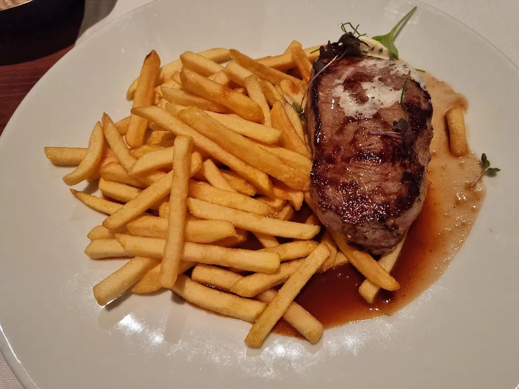 Kommodore_Friedrichshafen_slider_image_3