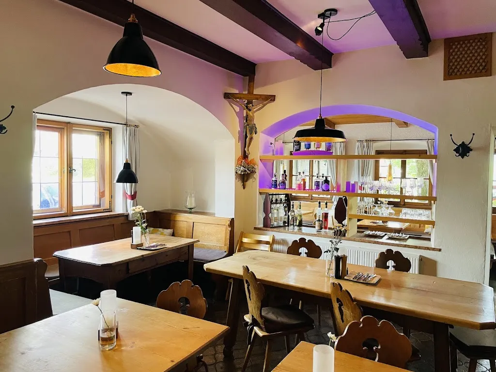 Hotel-Landgasthof Alter Wirt restaurant in Fischbachau