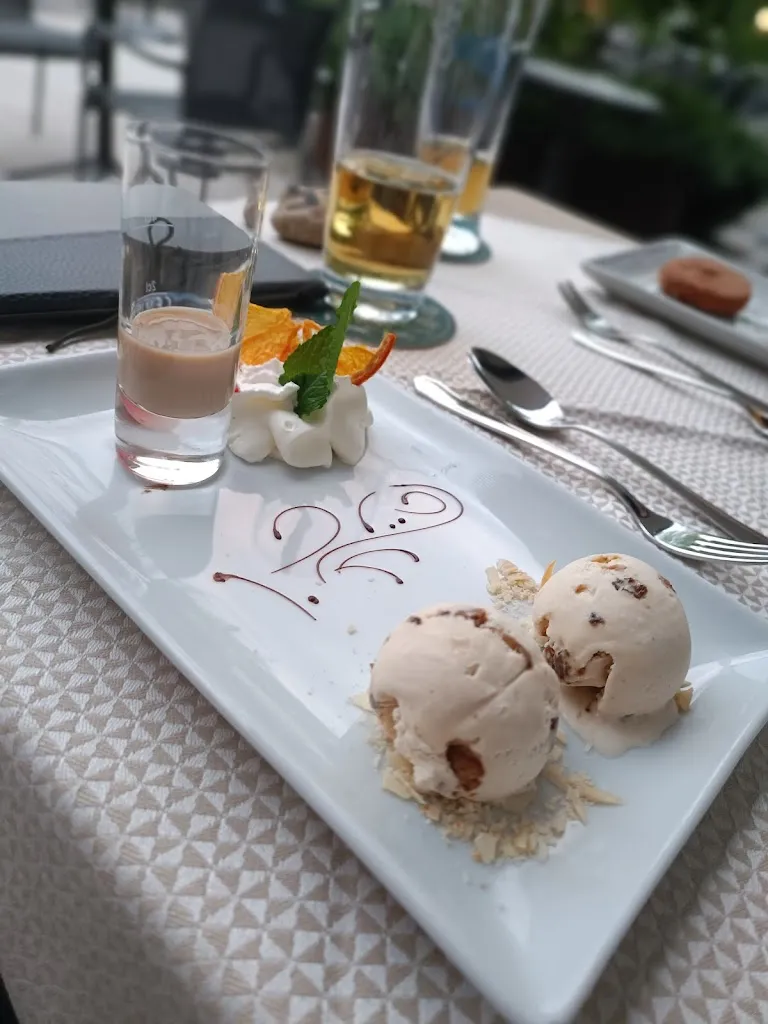 Menu_Restaurant Knoblauch_Friedrichshafen_immagine_9