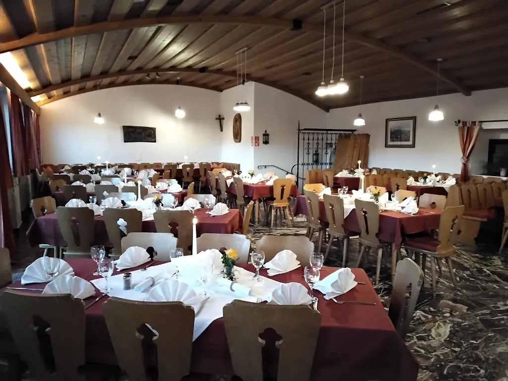 Hatzl-Stüberl_Fischbachau_slider_image_1