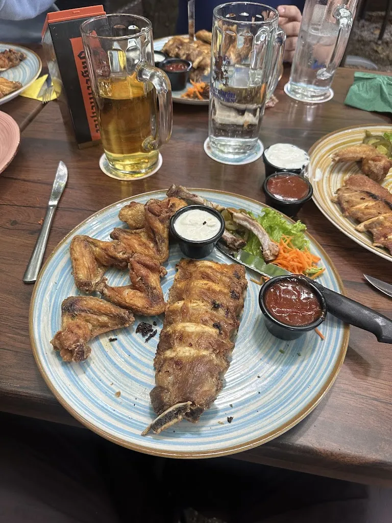 Herbert Pintor_Restaurant El Diablo_Gilching_review