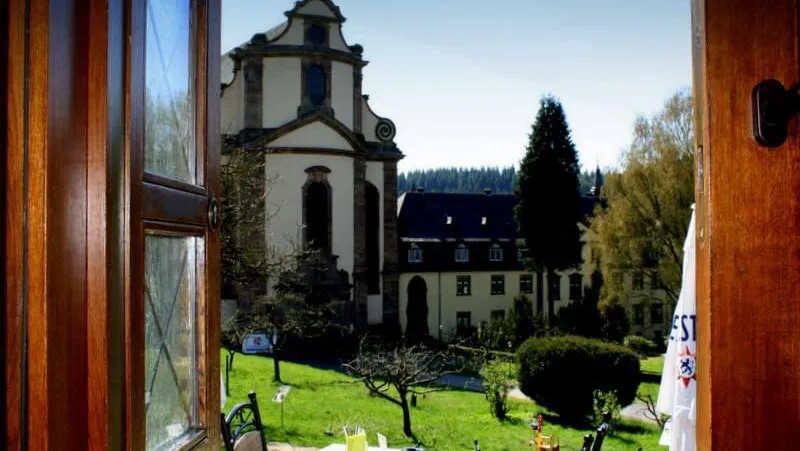 Klostergaststätte_Großlittgen_slider_image_3