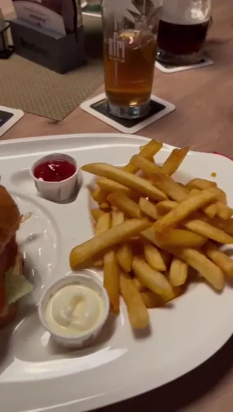 Big Papa Burger & Steakhouse Gerolstein_Gerolstein_slider_image_2