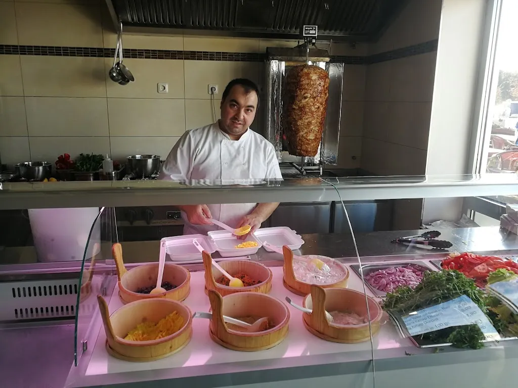 Highway Grill & Kebaphaus restaurant in Gilching