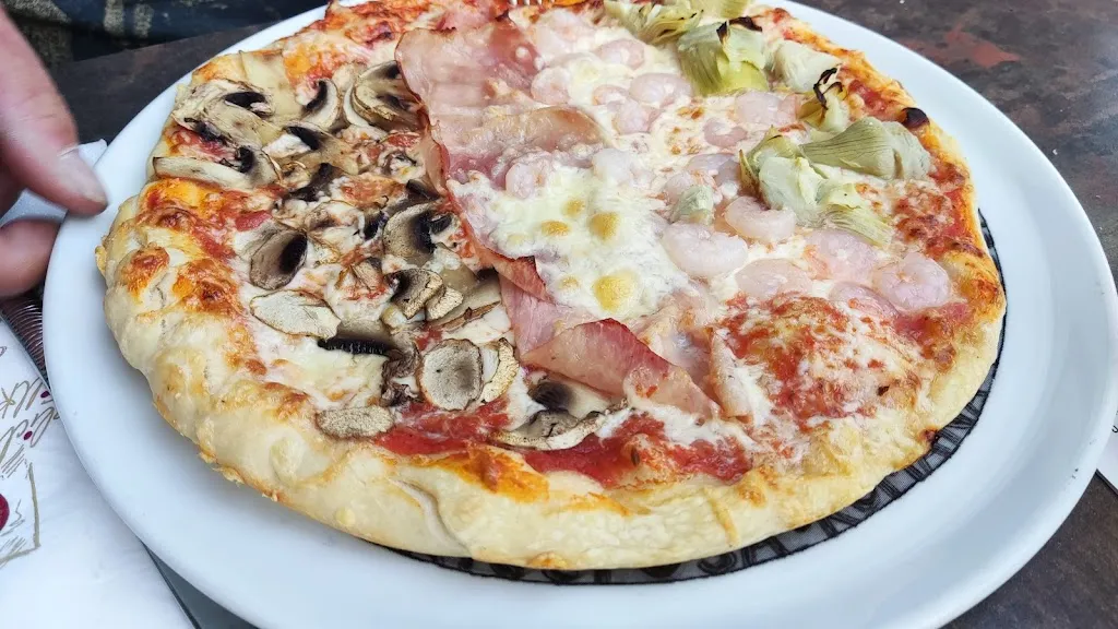 Ristorante Pizzeria Mamma Maria Inh. Tundis Egidio e.K_Gerolstein_slider_image_3