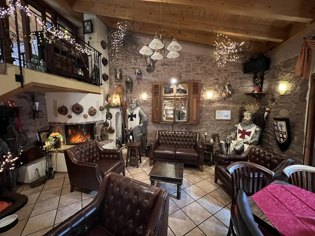 Café / Restaurant „Mausefalle“_Neroth_slider_image_2