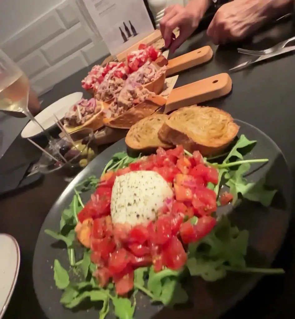 Di Bello Gelato Panini Bar_Großkarlbach_slider_image_2