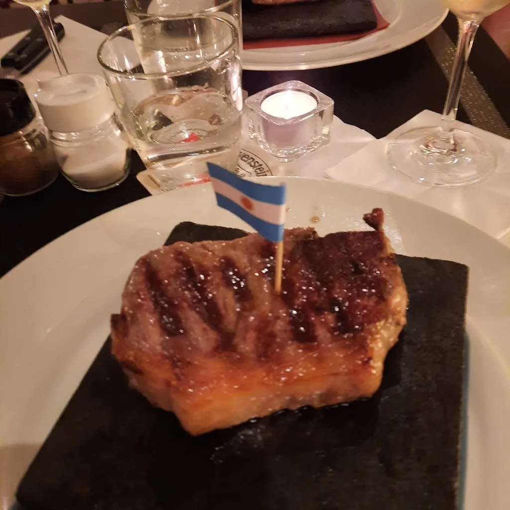 Menu_Mauros - Steak & Pasta im Pfälzer Hof_Sand_image_7