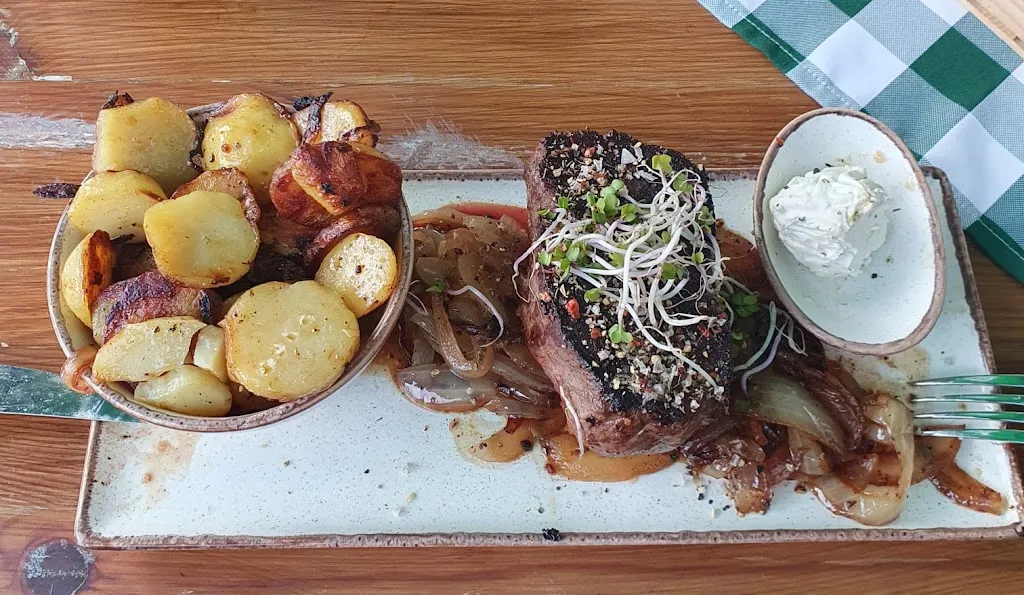 Jens Maage_Gaststätte Ratsstübchen_Hahnstätten_recensione