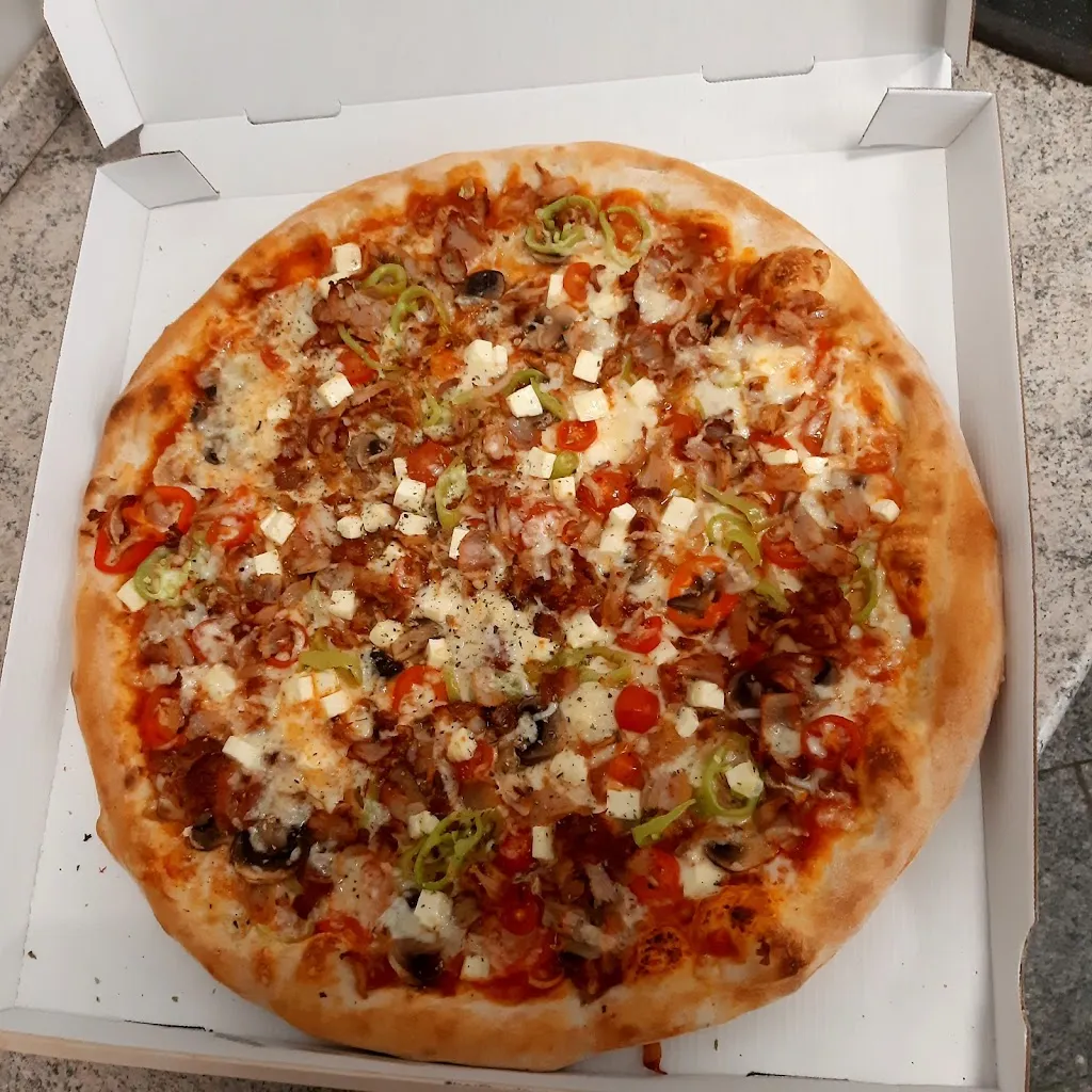 ALEXIS GYROS_Guntersblum_slider_image_3