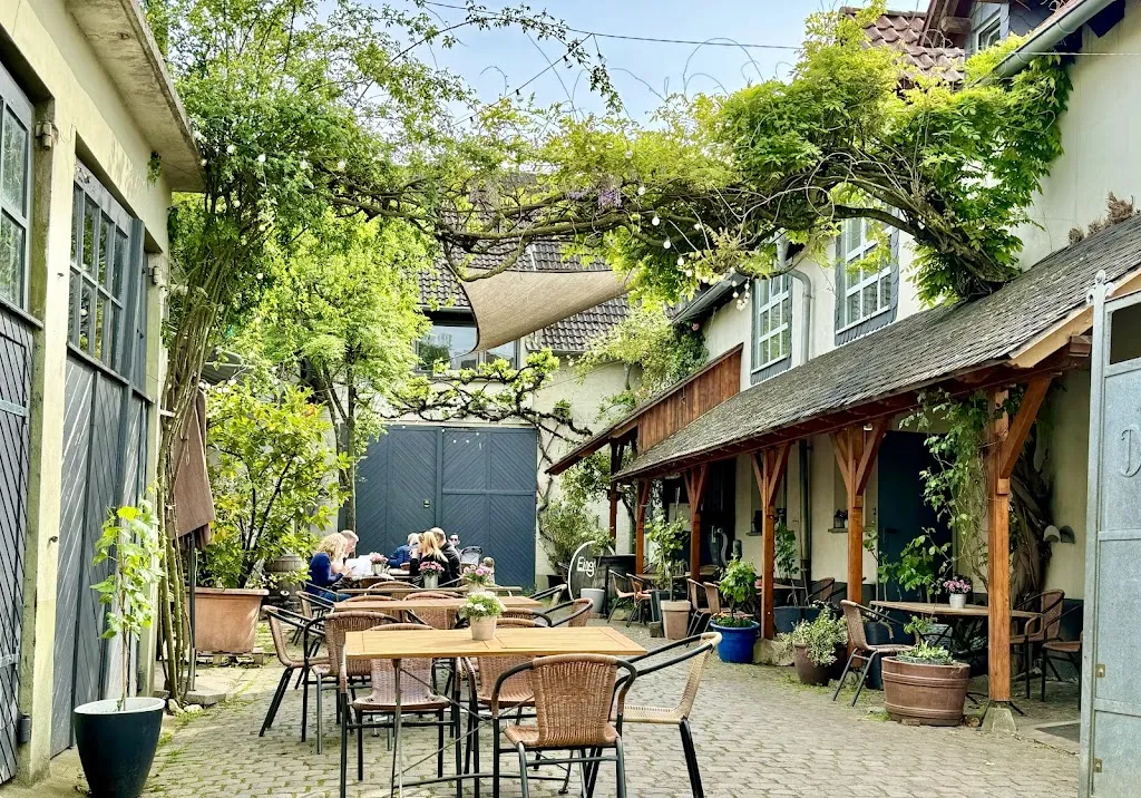 Gutsschänke Dietz Oppenheim restaurant in Oppenheim