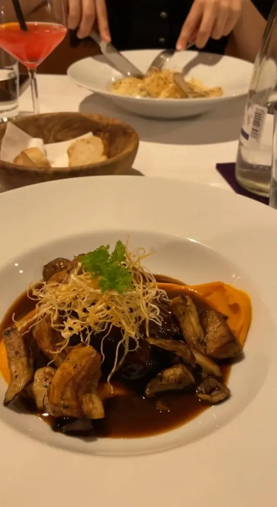 Vis a Vis_Osthofen_slider_image_2