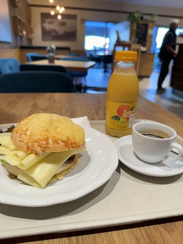 Sebastian_Café Reis GEW SÜD, Bäckerei & Konditorei_Gilching_review