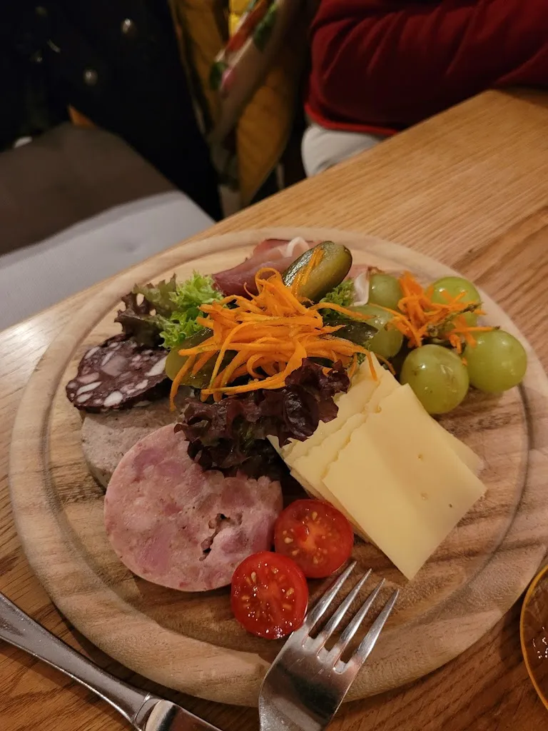 Menu_Weingut & Gutsschänke Steigerhof_Harxheim_image_3