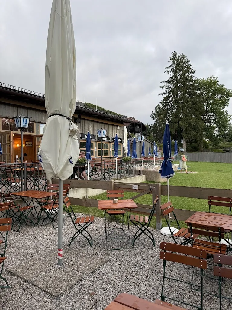 Augustiner am Wörthsee / Strandbad Fleischmann / Kiosk & Biergarten_Wörthsee_slider_image_3