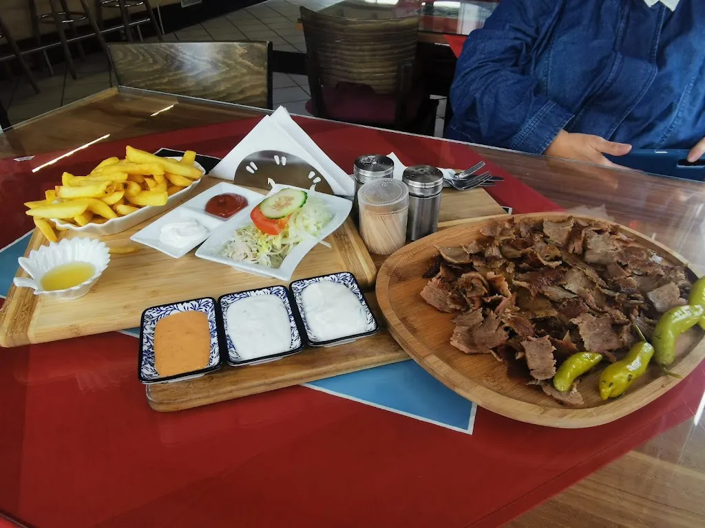 Yaşar Ustanın Yeri _Hachenburg_slider_image_2