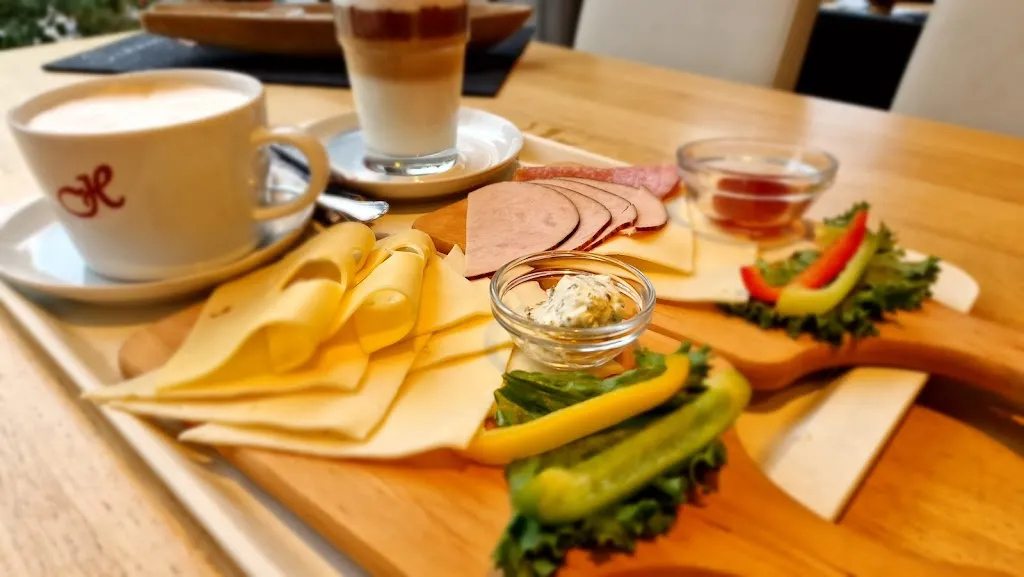 Backhaus Hehl Löwencafé_Hachenburg_slider_image_3