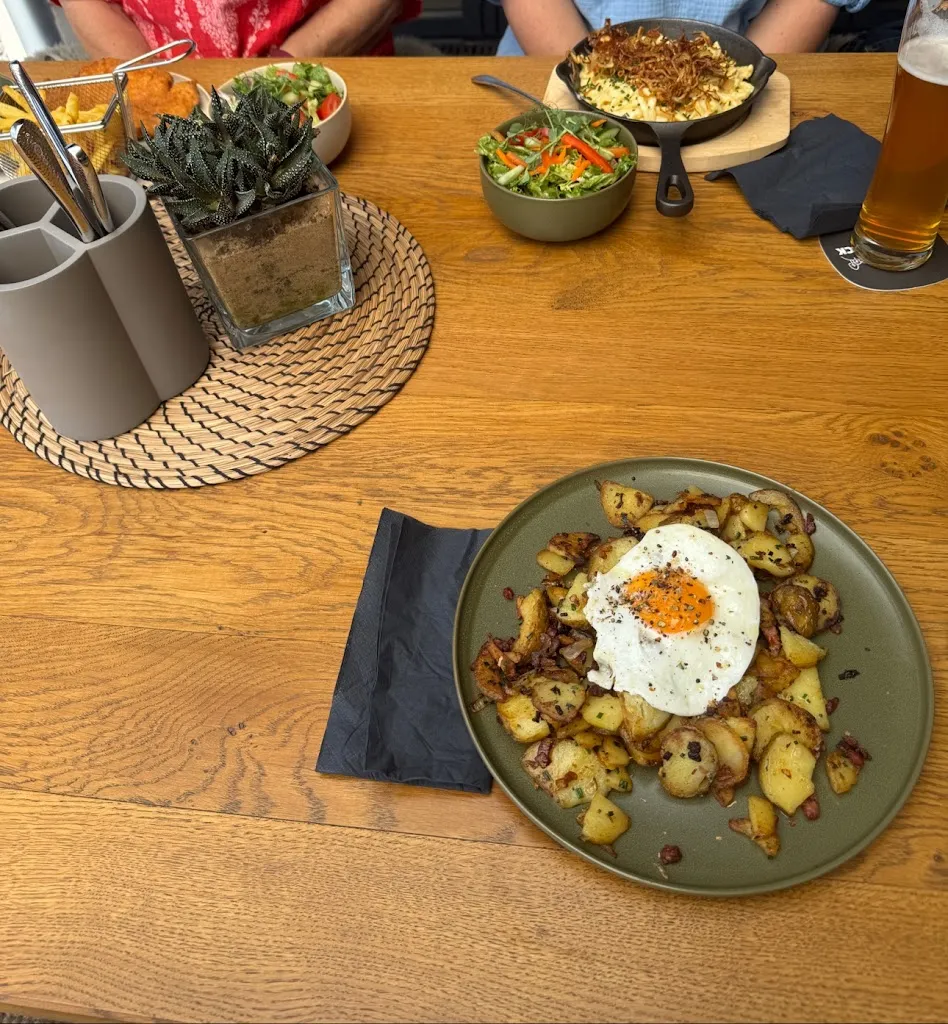 Lukas N._malBERGBLICK_Malberg_recensione