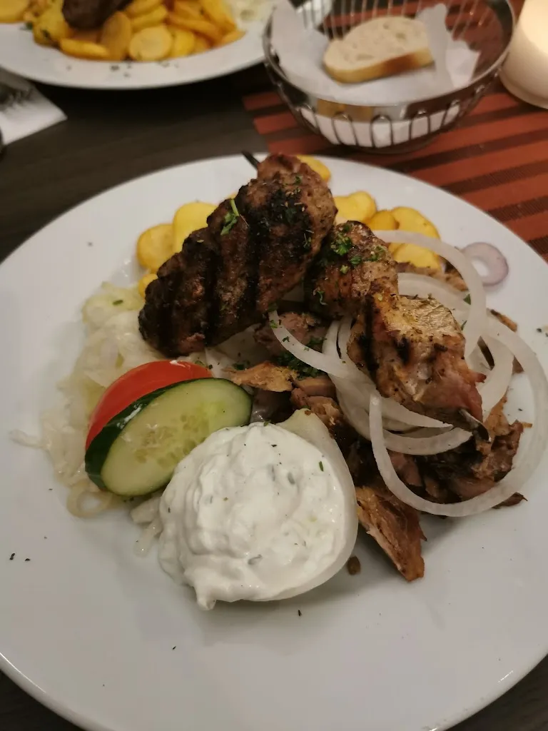 Menu_Bistrorante Schönborner Hof_Rhein_image_1