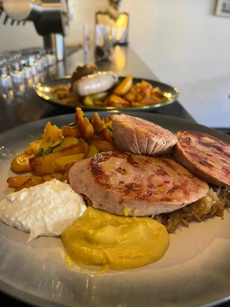 Kirner Wirtshaus_Kirn_slider_image_2