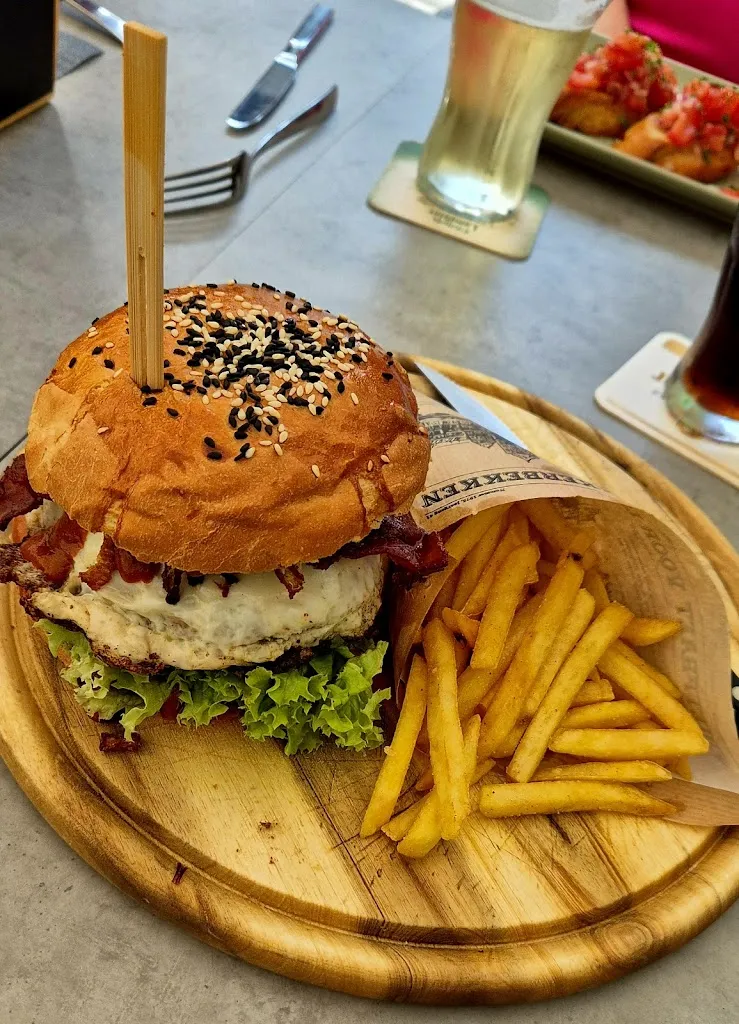 Waldgaststätte Zum Wasserhaus_Hermersberg_slider_image_3