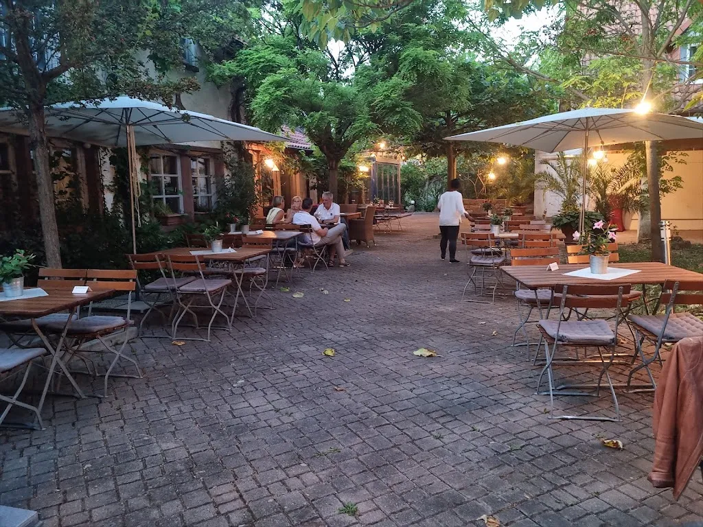 Gutsausschank Petri restaurant in Berg