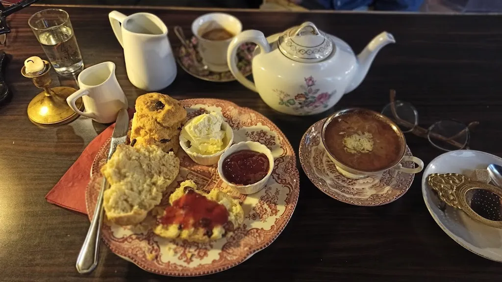 Cafe Sherlock_Hillesheim_slider_image_3