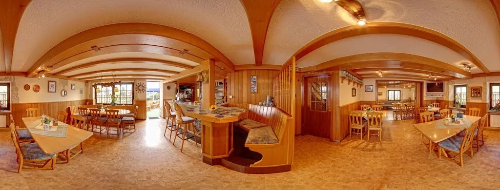 Landhaus St. Johannisberg Restaurant restaurant in Hochstetten-Dhaun