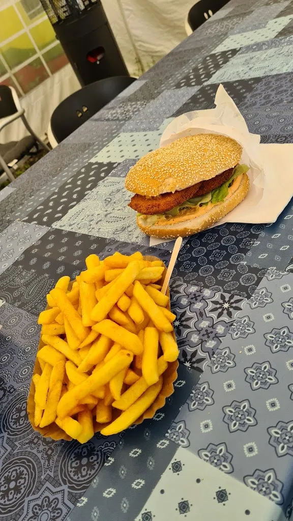 De Saarländer Imbiss_Hermeskeil_slider_image_3