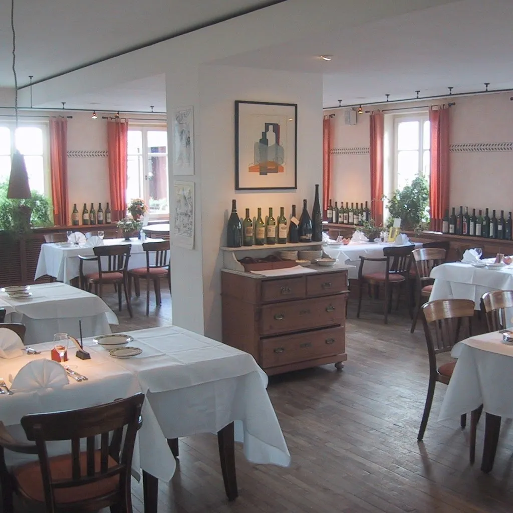 LANDGASTHOF PAULUS & DER LADEN - Thomas A. Nickels restaurant in Nonnweiler