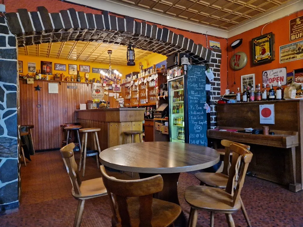 Bistro Holler_Luxembourg_slider_image_1