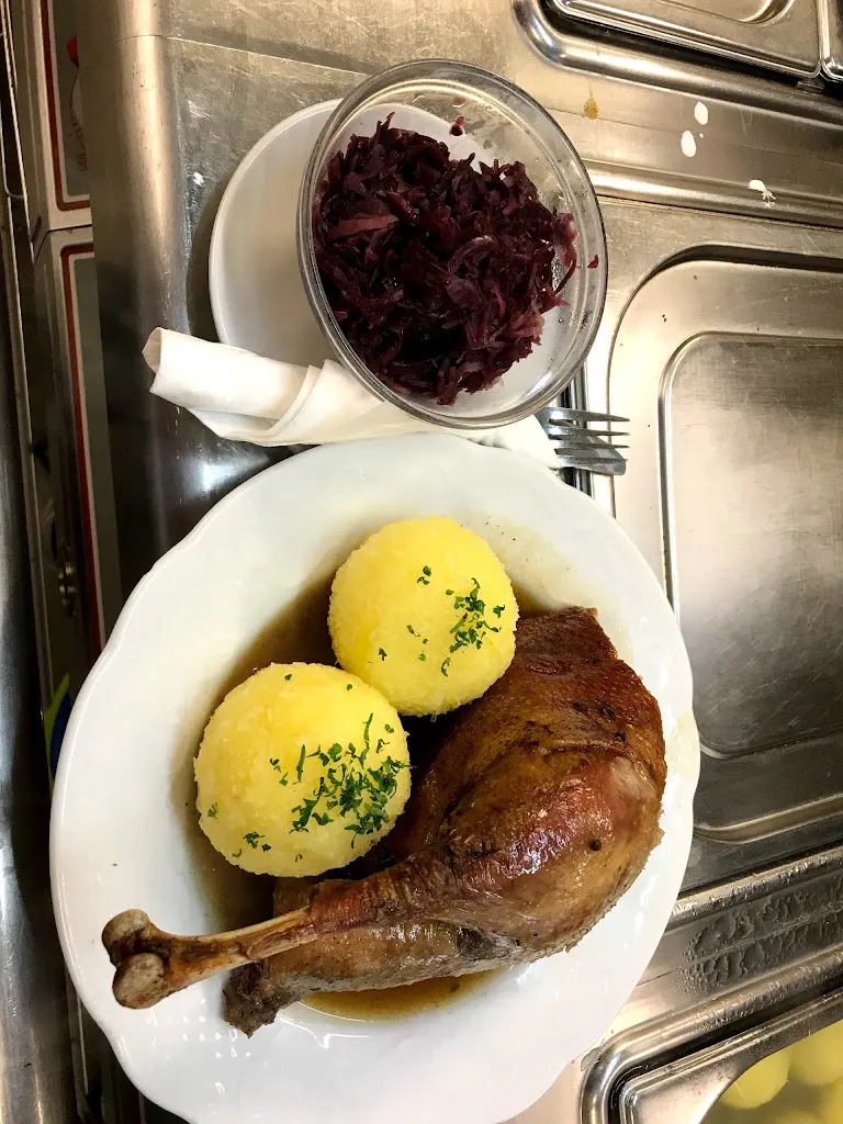 Gasthof Seitz/ Thuisbrunner Elch-Bräu/Elch-Whisky_Gräfenberg_slider_image_2