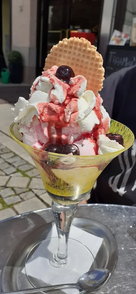 Menu_Eiscafé Carlo_Höchstadt_image_6